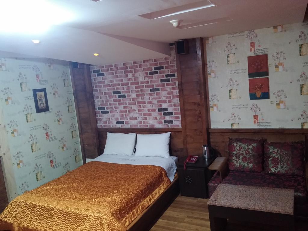 Cyber Motel Gunsan Esterno foto